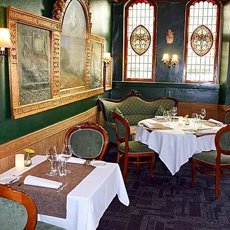 Dagmar Hotel